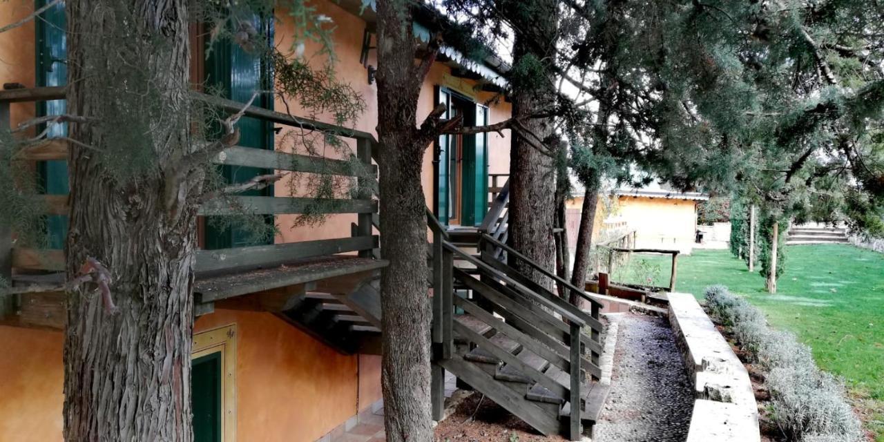 Hotel La Valle delLʼAquila Esterno foto