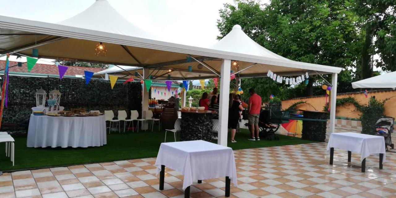 Hotel La Valle delLʼAquila Esterno foto
