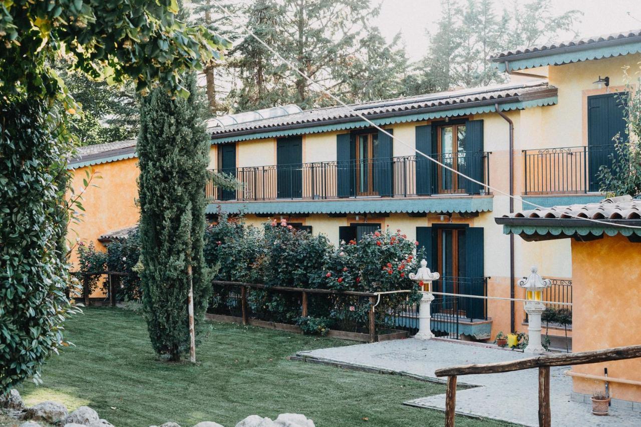 Hotel La Valle delLʼAquila Esterno foto